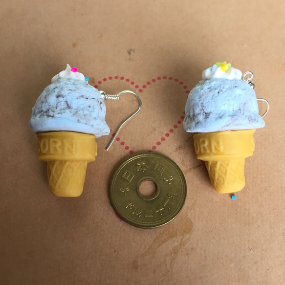 送料無料♡チョコミントアイスクリームピアス 2枚目の画像