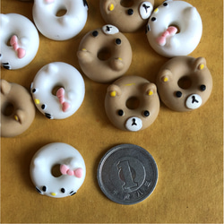 送料無料★デコパーツ  猫ちゃんとくまちゃんのドーナツ5つ 2枚目の画像