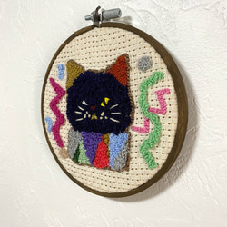 刺繍枠13cm「黒猫」 3枚目の画像