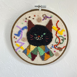刺繍枠16.5cm「黒猫」 タペストリー・壁掛け aya nariai 通販 12632852