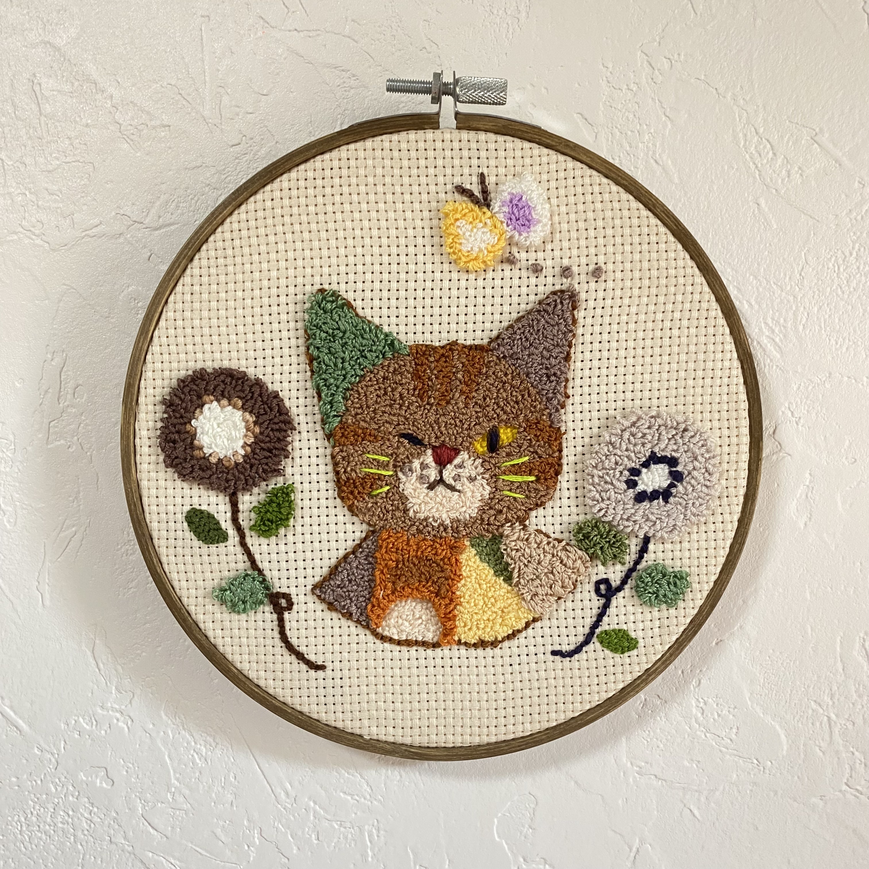 刺繍枠16.5cm「茶トラ」