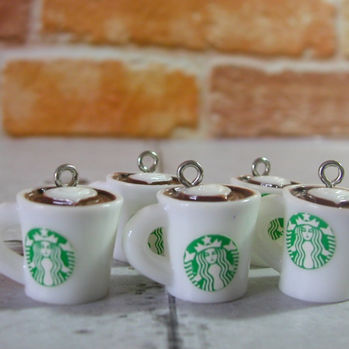 ♛コーヒーマグカップに入ったカフェラテのチャーム 5個セット ハート