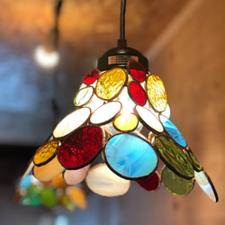 【ヴィンテージ 】✴︎ステンドガラスシェードのランプ✴︎高級感の有るデザイン✴︎ Stained glass-pendant Dots｜ARTWORKSTUDIO公式