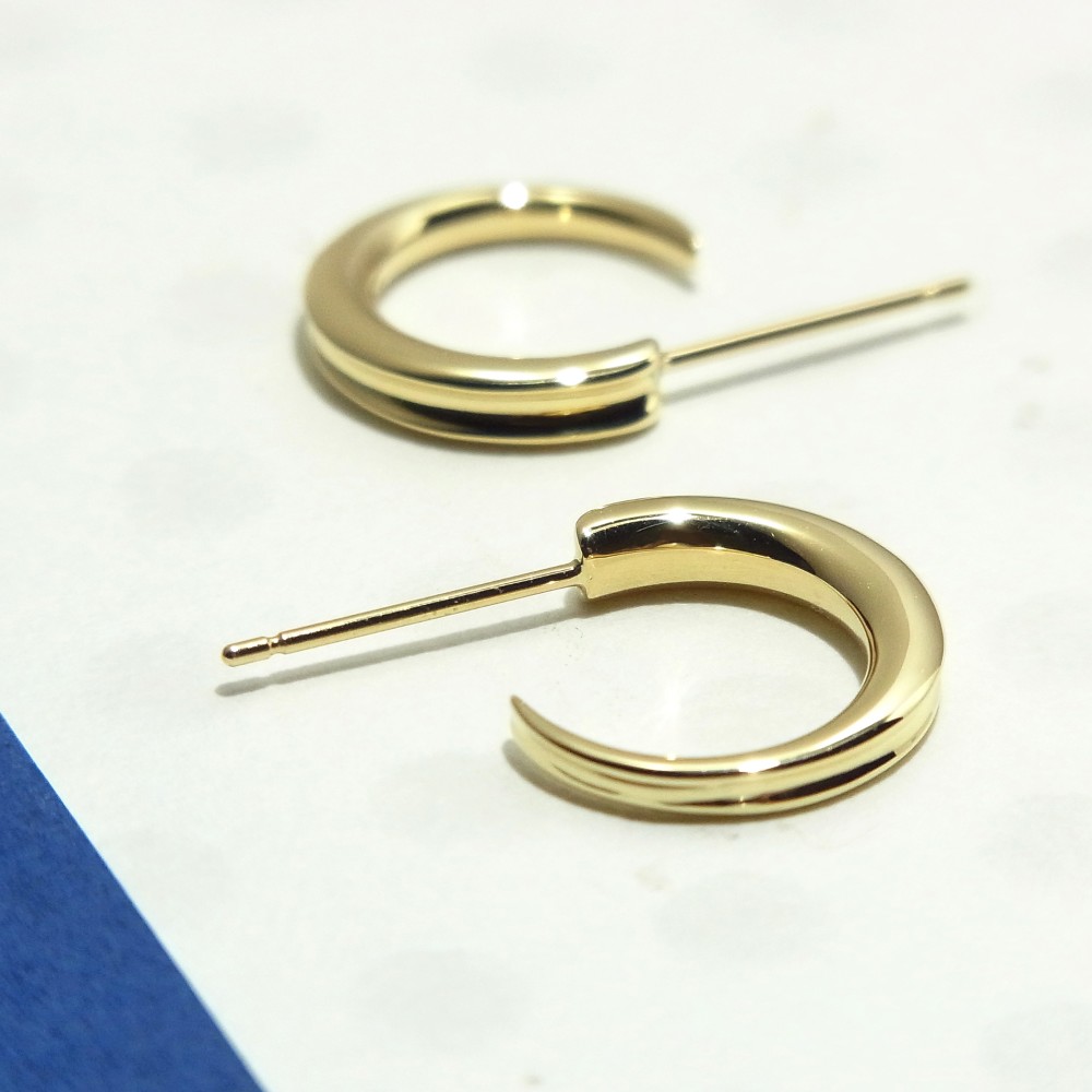 K18YG Brigid Lフープピアス