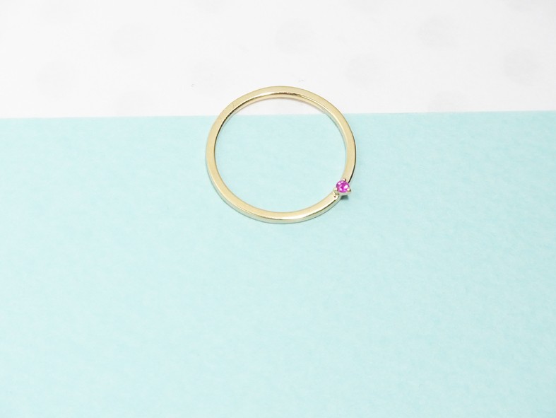 K18YG Venus 1粒ルビーリング　-溢れでる気品-