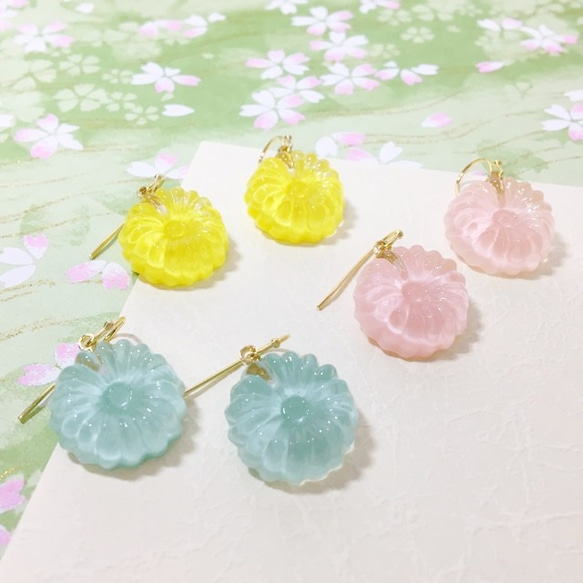 水菓子の耳飾り　～桃色小菊〜 1枚目の画像