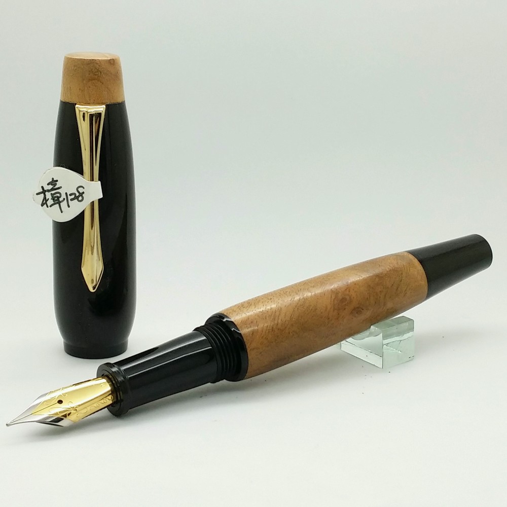 手作りペン -  128ホーンペンカバー+樟木ペン本体