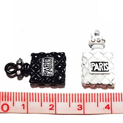 再販３＊PARISボトルチャーム２色セット＠５１０１０２ 4枚目の画像