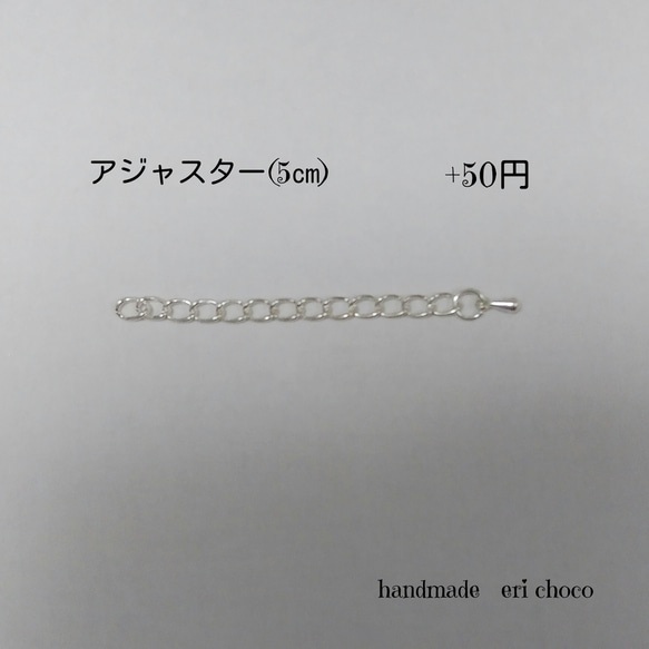 極小ホワイトパールのシンプルネックレス 5枚目の画像