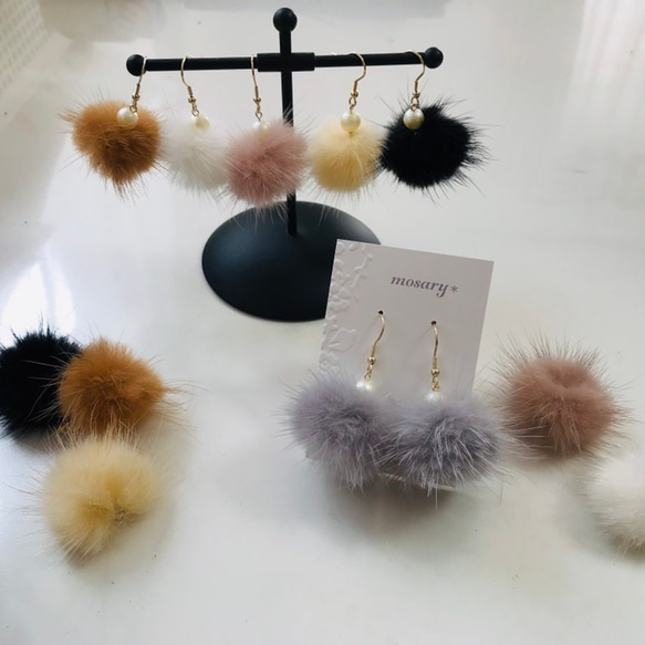 揺れて人気❁⃘*.ﾟミンクファー×コットンパールピアス／イヤリング 1枚目の画像