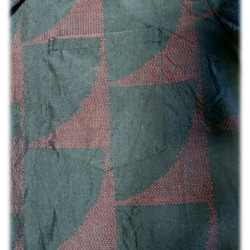 1　大島紬リメイク メンズ長袖シャツ（赤×黒・M) 7枚目の画像