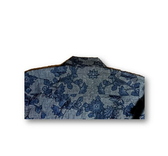 2　大島紬リメイク メンズ長袖シャツ（ブルー系花柄・M) 4枚目の画像