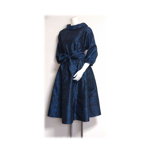 31 Oshima Tsumugi Mid Century Look 連衣裙 Look 兩件套（藍色昭和復古圖案） 第1張的照片