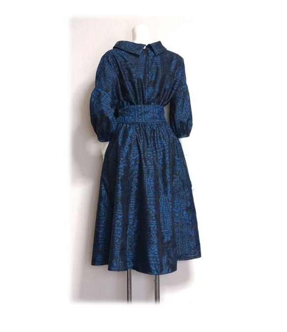 31 Oshima Tsumugi Mid Century Look 連衣裙 Look 兩件套（藍色昭和復古圖案） 第2張的照片