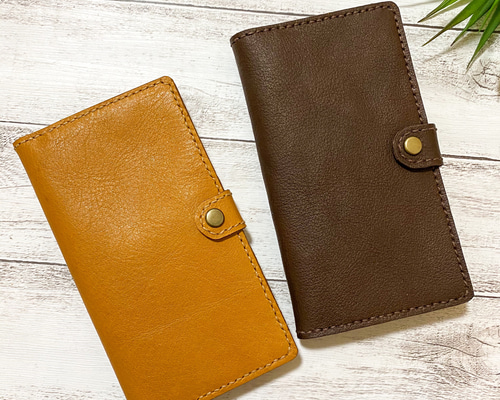 iPhoneケース　ペア　レザー　革　本革　手帳型　ヴィンテージ   色違い 刻印可能♪ iPhoneケース ペア ヴィンテージ レザークラフト