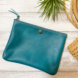 レザークラフト　ハンドメイド　レザーポーチ レザークラフト】A4サイズの革で作れるファスナーポーチ（型紙あり