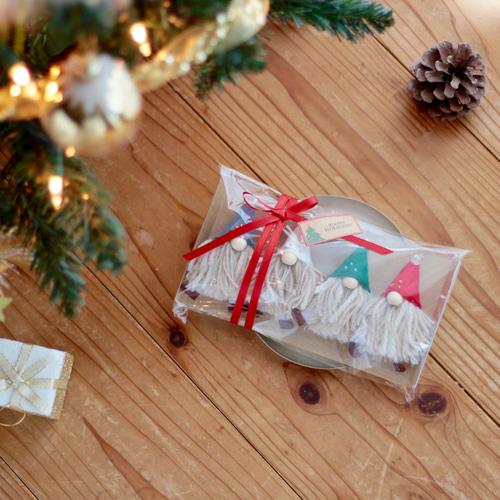 羊毛フェルト。フクロウ。クリスマス。ツリー。お正月。鏡餅付き 