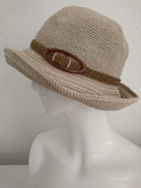 Yuu　コットンツバ広ハット手編み帽子　畳める帽子サイズ調整機能付き（ベージュ） 2枚目の画像