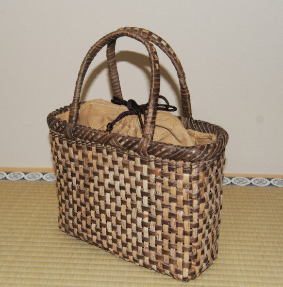 さんご様　アルカン 胡桃製　くるみ　かごバッグ 美品 さんご様 アルカン 胡桃製 くるみ かごバッグ 美品 - メルカリ