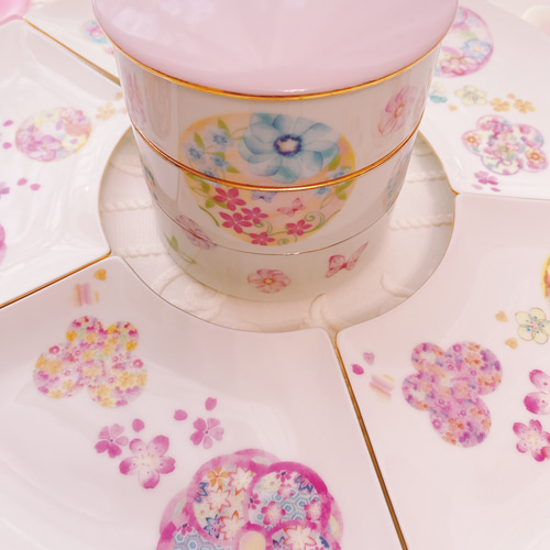 和花柄華やか三段重 お重1点 日本製 和食器 中皿 macaron couture 通販