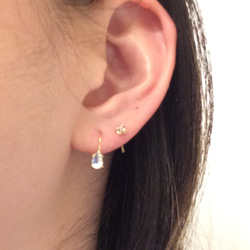 K18 ムーンストーンのピアス　Moonstone earrings 3枚目の画像