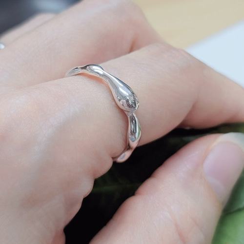 しずく シルバーリング《送料無料》PY-262 指輪・リング poonys 通販