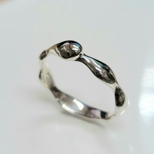 しずく シルバーリング《送料無料》PY-262 指輪・リング poonys 通販