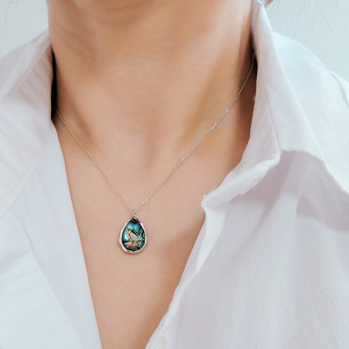 美しいアバロンシェル×天然水晶のペアシェイプカボション 美しいアバロンシェル×天然水晶のペアシェイプカボション