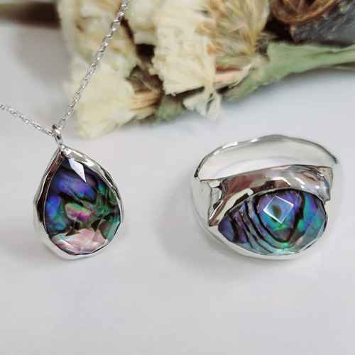 美しいアバロンシェル×天然水晶のペアシェイプカボション 美しいアバロンシェル×天然水晶のペアシェイプカボション