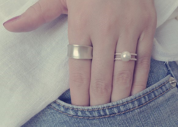 [20%OFF✧] 人氣戒指套裝/貝殼珍珠開口戒指和磨砂曲線戒指&lt;&lt;免運費&gt;&gt; 第3張的照片