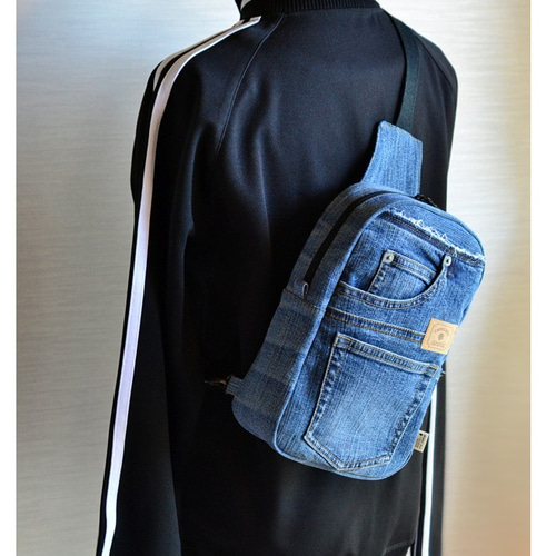 Hiro | 袋帯のバックパック作ってます〜#袋帯リメイクバッグ #帯