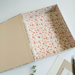カルトナージュの本型BOX(スウィーティーラビット） 3枚目の画像