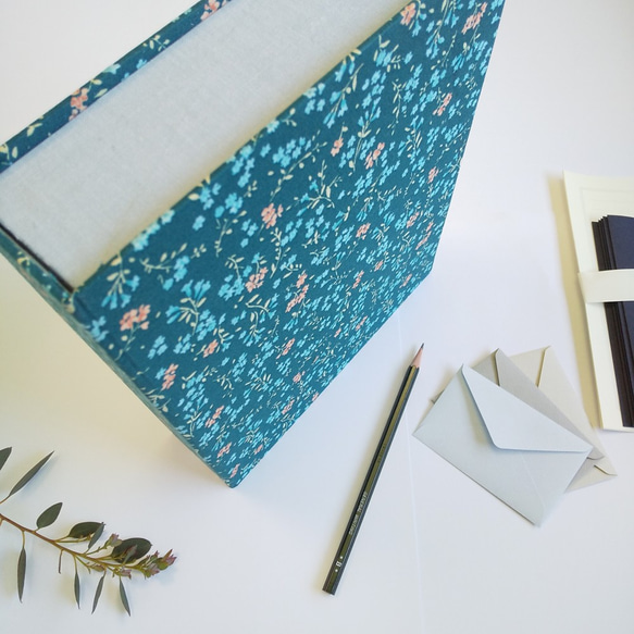 カルトナージュのレターセットBOX(ターコイズブルー花柄） 4枚目の画像