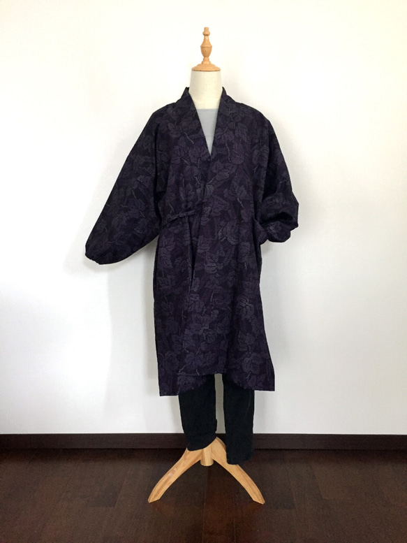 結城紬でロング作務衣 着物リメイク(5)【送料無料】 1枚目の画像