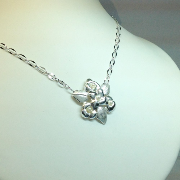 「小花」Silverネックレス・ベビーパール No.5182 4枚目の画像