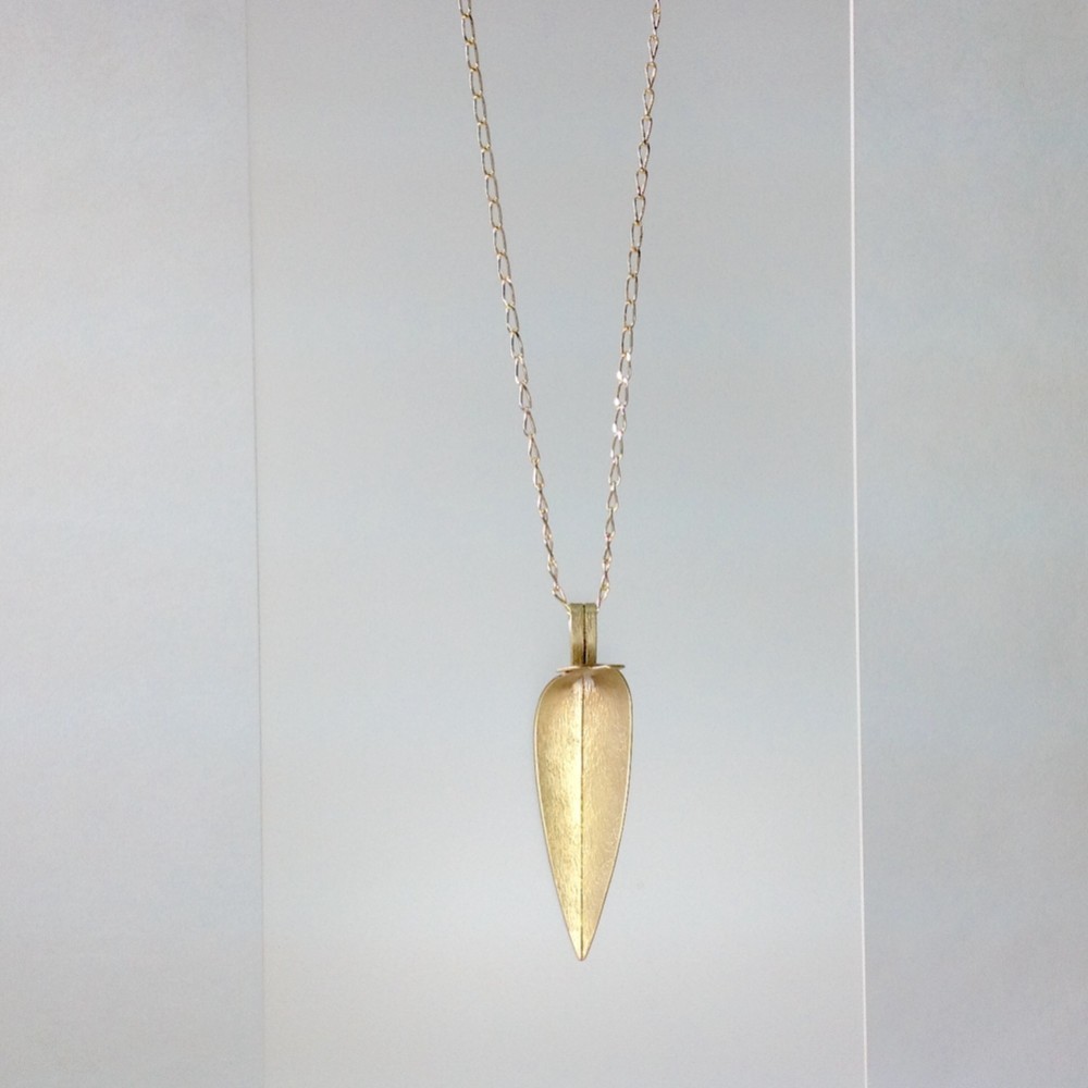 ｵﾌﾟｽ真鍮 ｱｰﾄｺﾚｸｼｮﾝ「ささぶね」ﾍﾟﾝﾀﾞﾝﾄ No.5266 16,100円