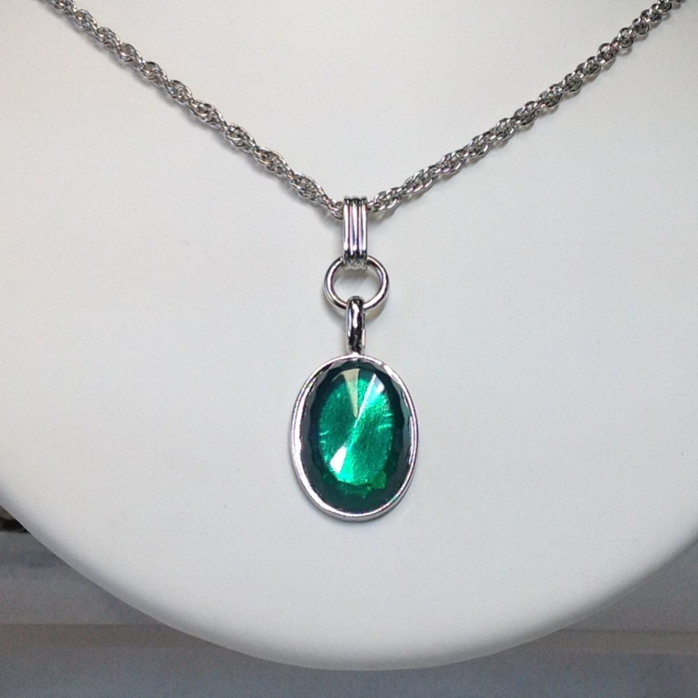 「夏のエレガンス ペンダント」No.5178 7,293円