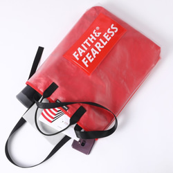 Faith & Fearless PVC Tote_新年限量包 第6張的照片