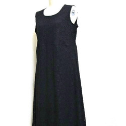 無袖喇叭形連衣裙·長款·小黑色 第4張的照片