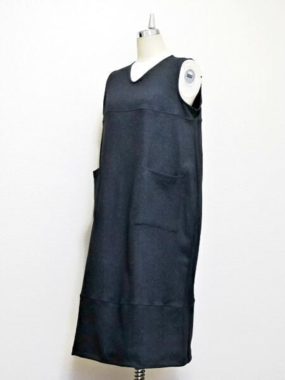 圧縮ウール☆大人かわいいロング丈のジャンパースカート☆チャコールグレー 4枚目の画像