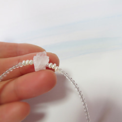 結晶の形◇ミニチュア水晶クラスターと淡水真珠／316L－bracelet 10枚目の画像