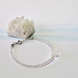 結晶の形◇ミニチュア水晶クラスターと淡水真珠／316L－bracelet 9枚目の画像