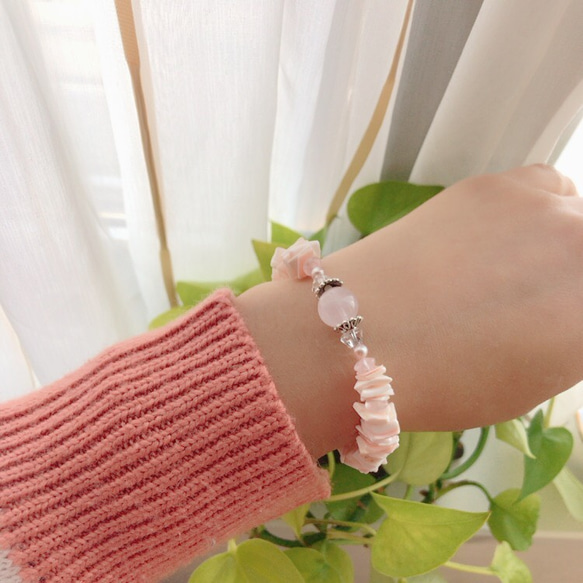 花びらの絨毯【I】◇Rose Quartz × Pink shell／316L-bracelet 10枚目の画像