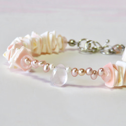 花びらの絨毯【I】◇Rose Quartz × Pink shell／316L-bracelet 2枚目の画像