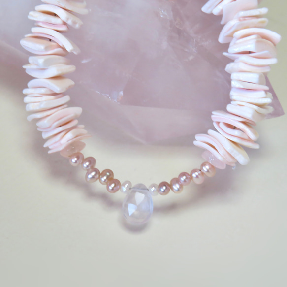 花びらの絨毯【I】◇Rose Quartz × Pink shell／316L-bracelet 6枚目の画像