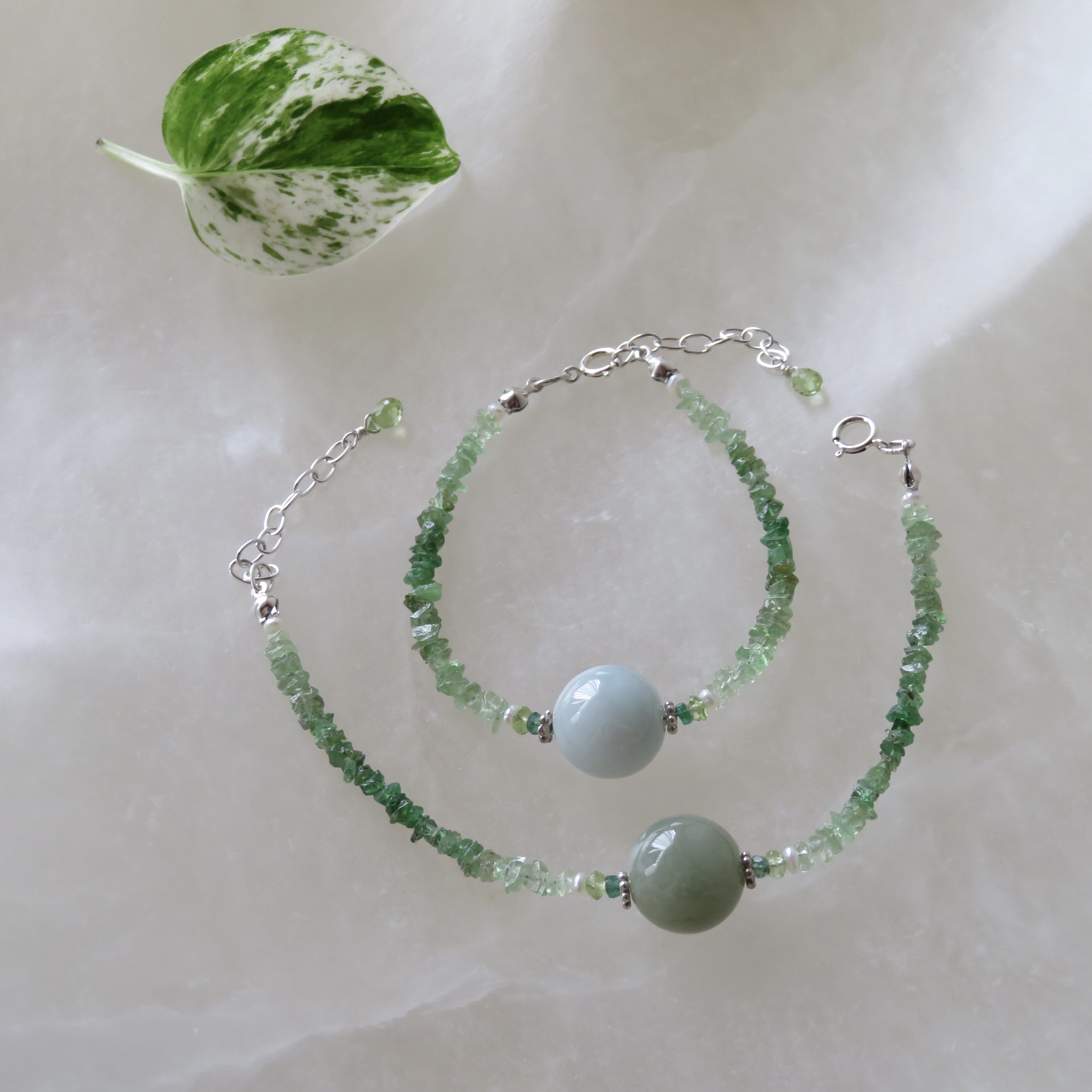 緑葉の移ろい【若葉〜深緑】◇本翡翠・グリーンガーネット・ペリドット…／silver925-bracelet