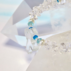 氷水晶のクロス◇Summer bracelet／316L 2枚目の画像