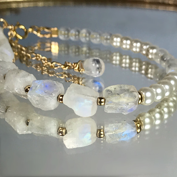 sold out！！原石rainbow moonstone◇asymmetry pearl MIX    14kgf 2枚目の画像