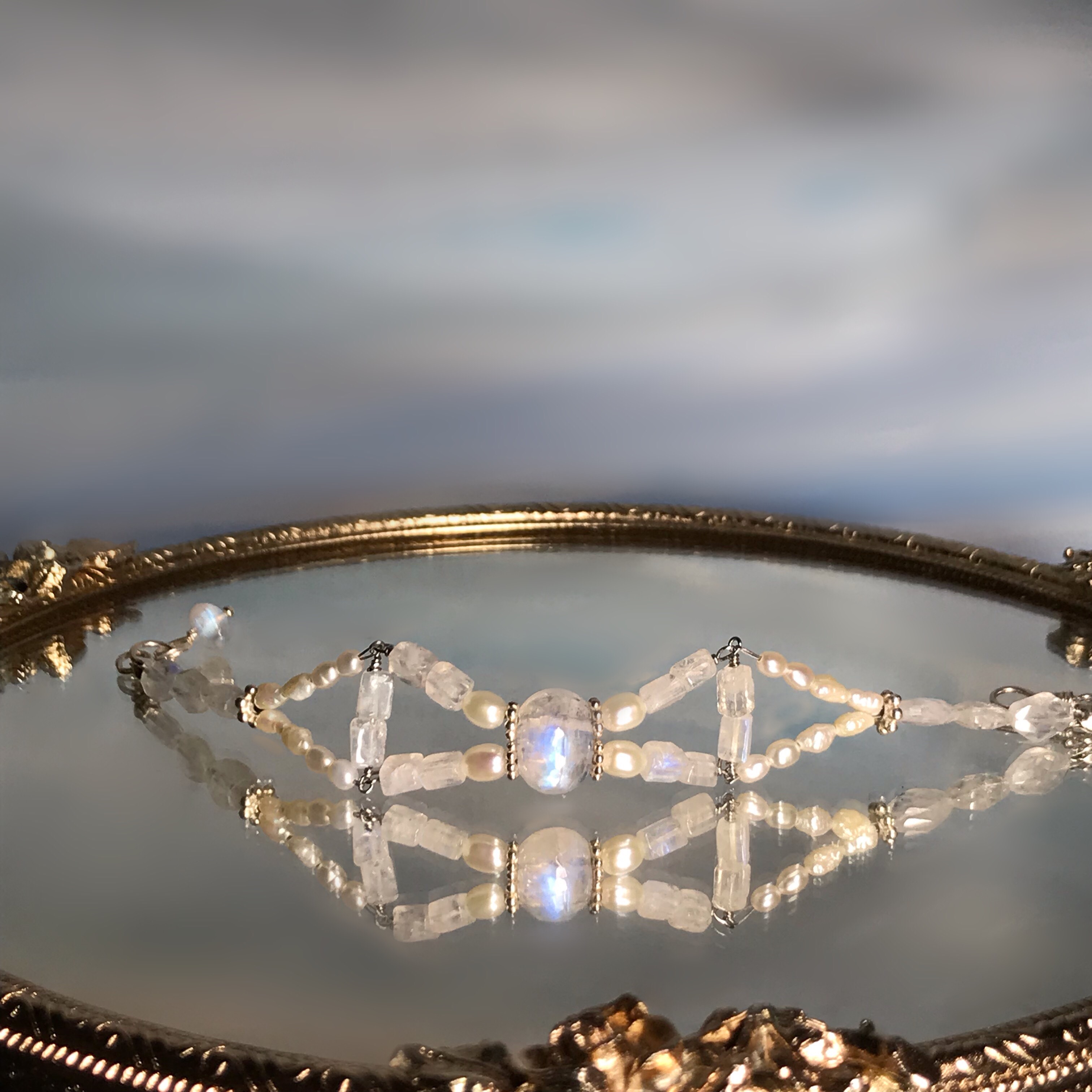 月の女神◇ブルームーンストーン×淡水真珠◇リボン  バングルブレスレット silver925