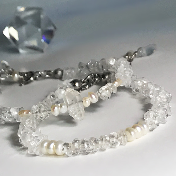 SALE！！-ピュア原石-天然水晶と淡水真珠のブレスレット◇サージカルステンレス製 8枚目の画像